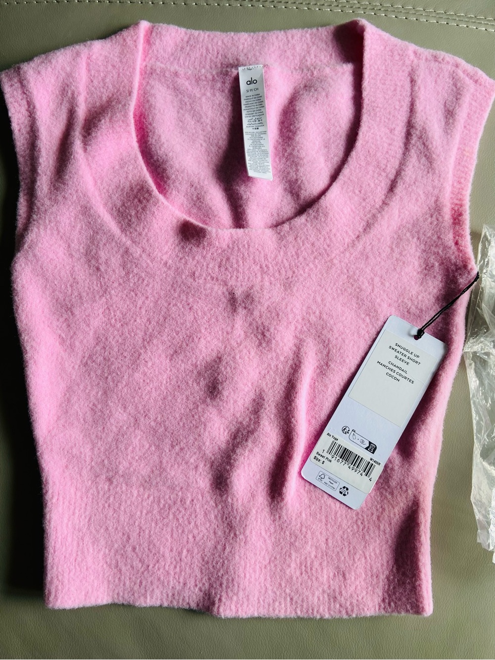 ALO Yoga Snuggle Up Short Sleeve Sweater Limited Edition